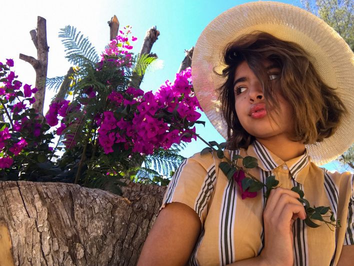 Hazel Heart in Them Apples. Thumb 5