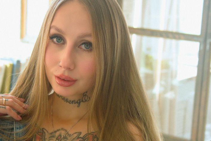 Natashasavinich in Good Morning With Me. Thumb 8