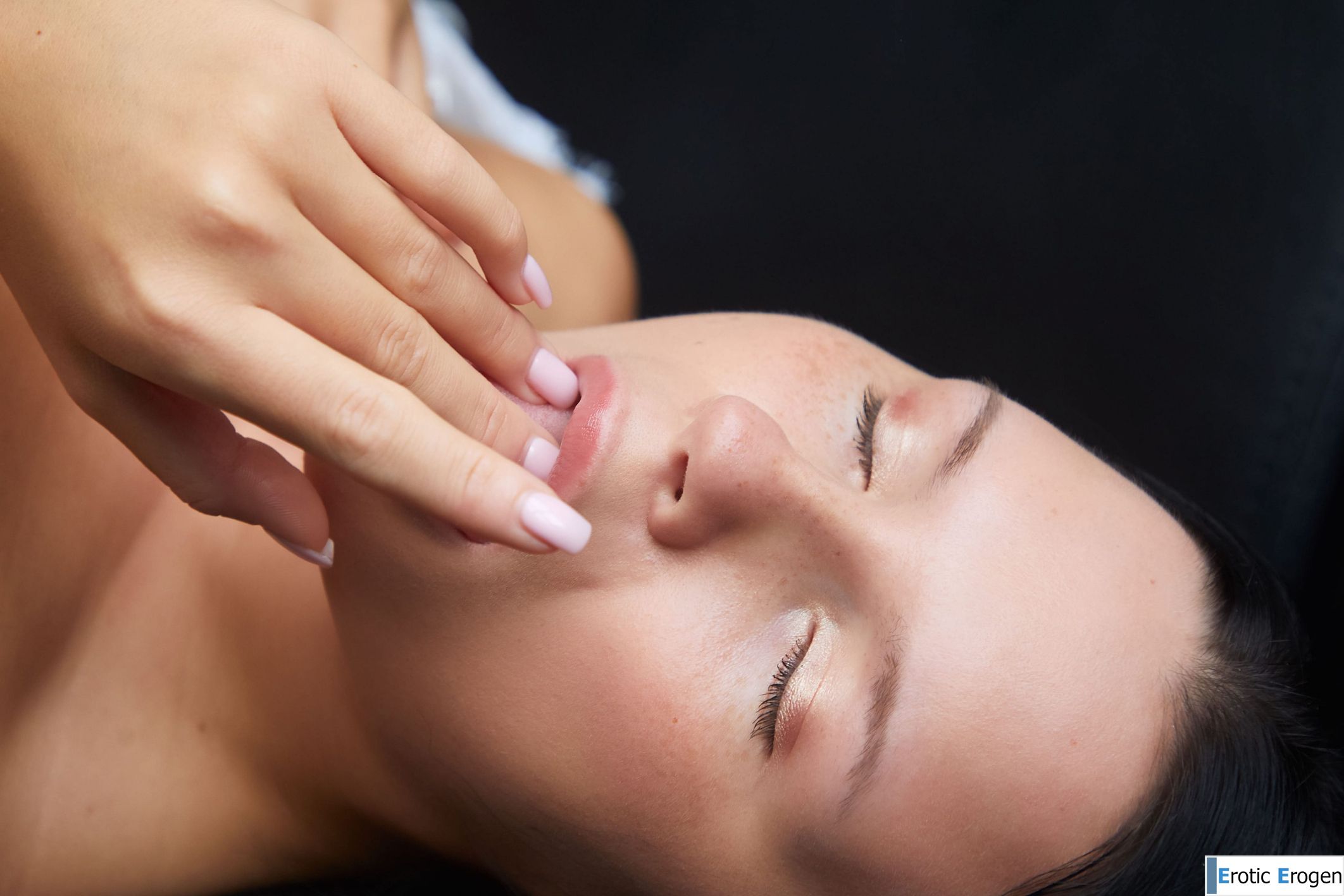 Katarina Rina in Breast Features. Picture 22