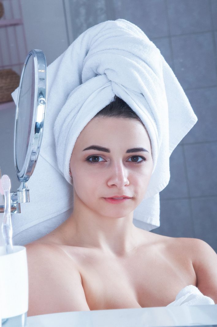 Elle Mira in V Elle Ntine. Thumb 5