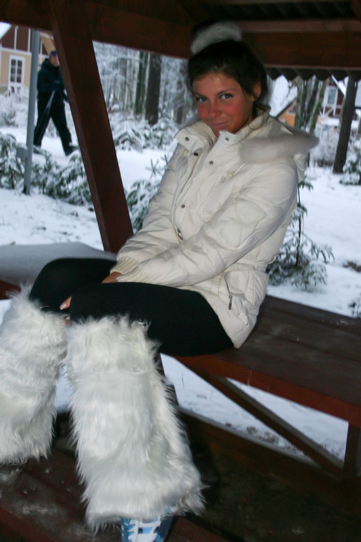 Isabella in Exhibitionist. Эскиз 3