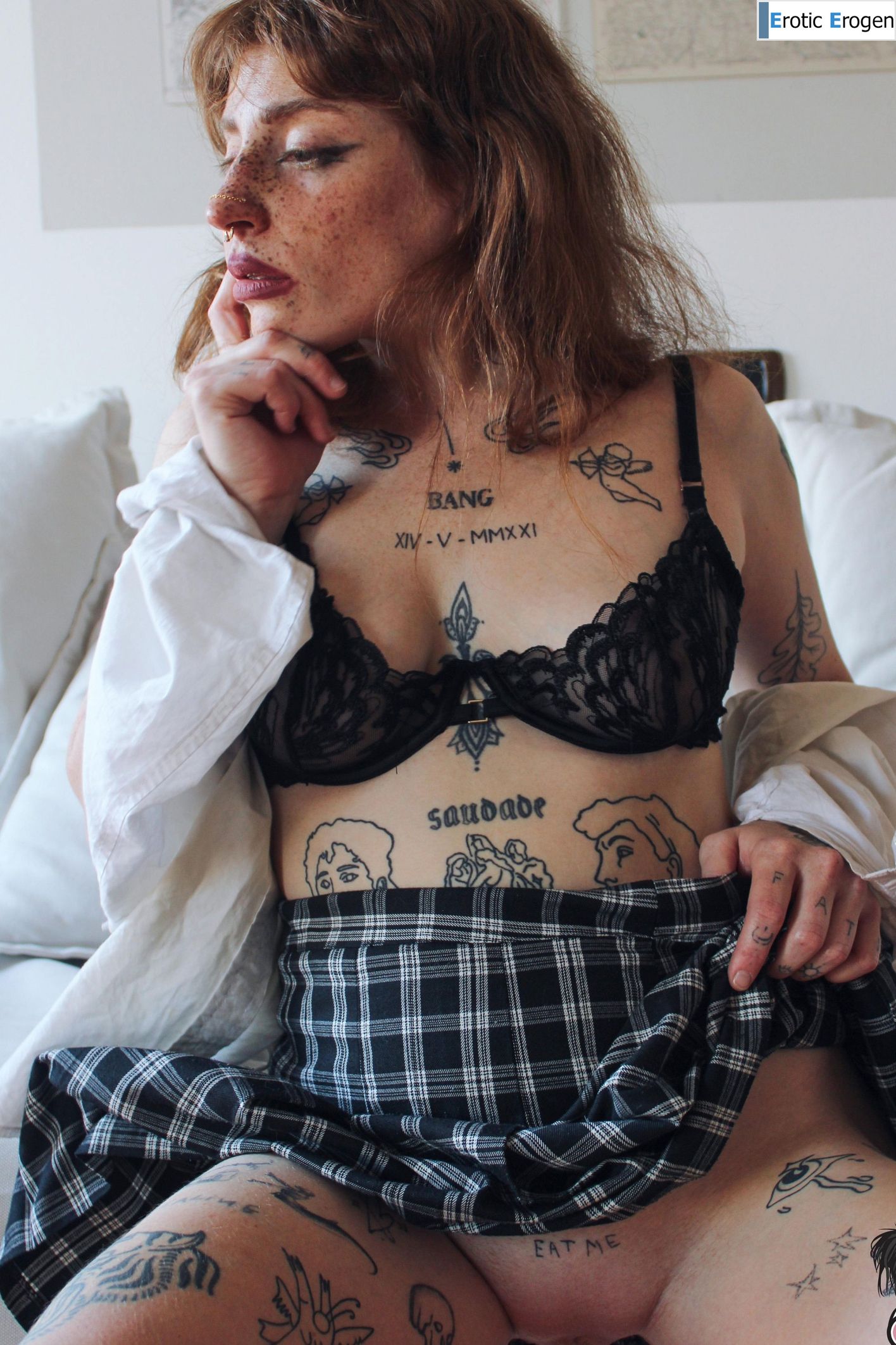 Coccoshark in Eat Me In A Lazy Afternoon. Slide 12