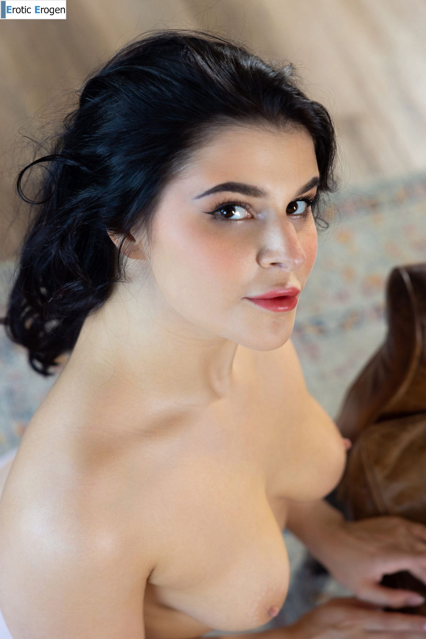 Pandora Red in Magnetic. Slide 31