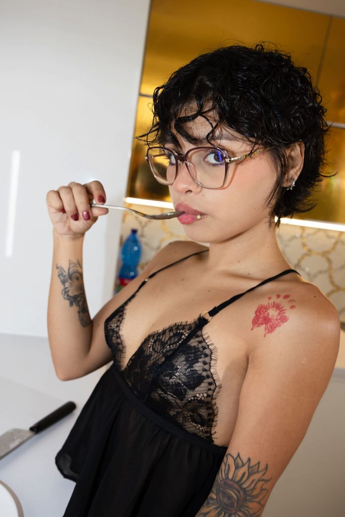 Lilith Baph in Morning Ritual. Thumb 4