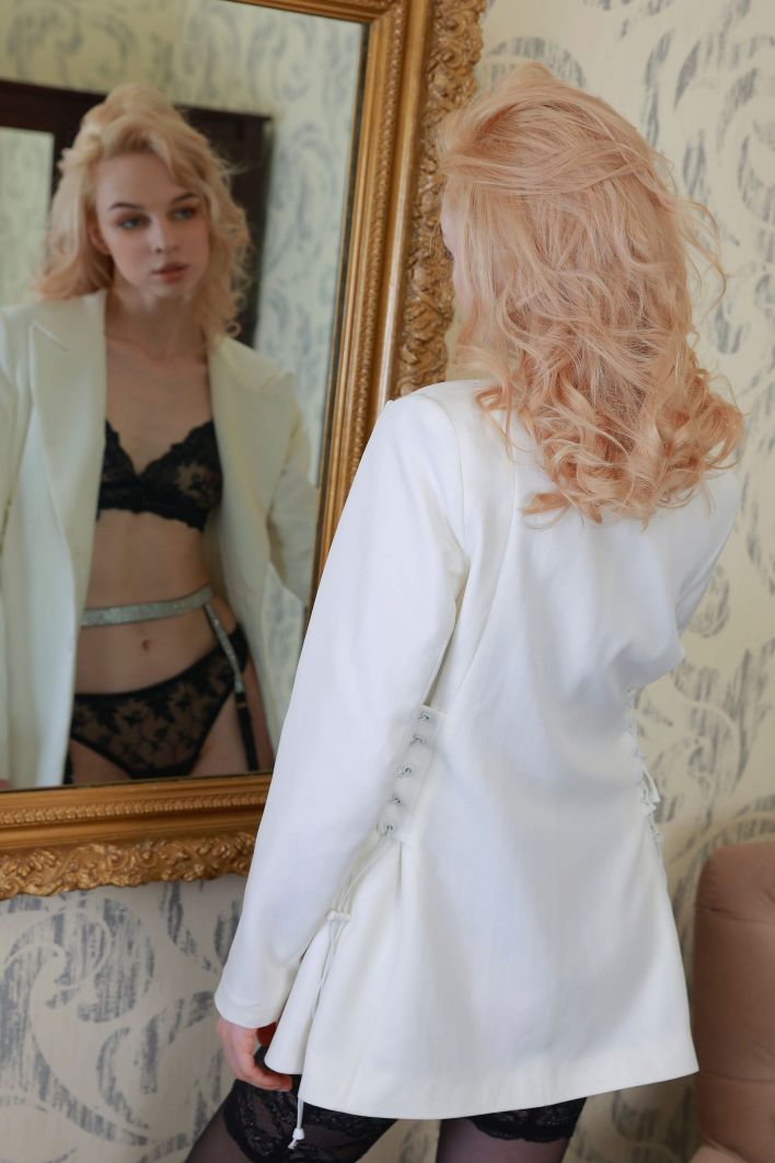 Elfiolla in Presenting Elfiolla. Thumb 1