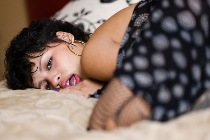 Lilith Baph in 5 Fingers. Thumb 10