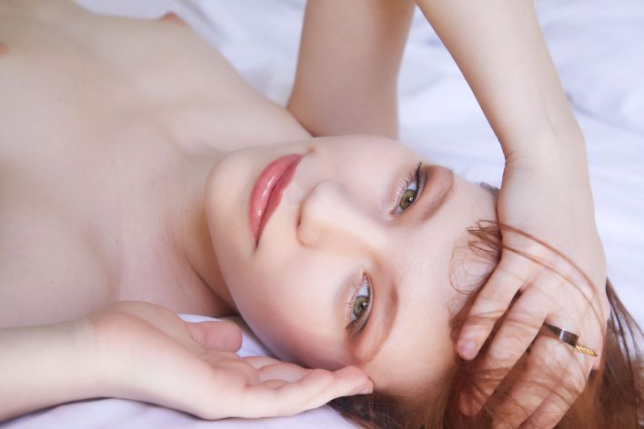 Maya Sinn in Soft Hues. Эскиз 28