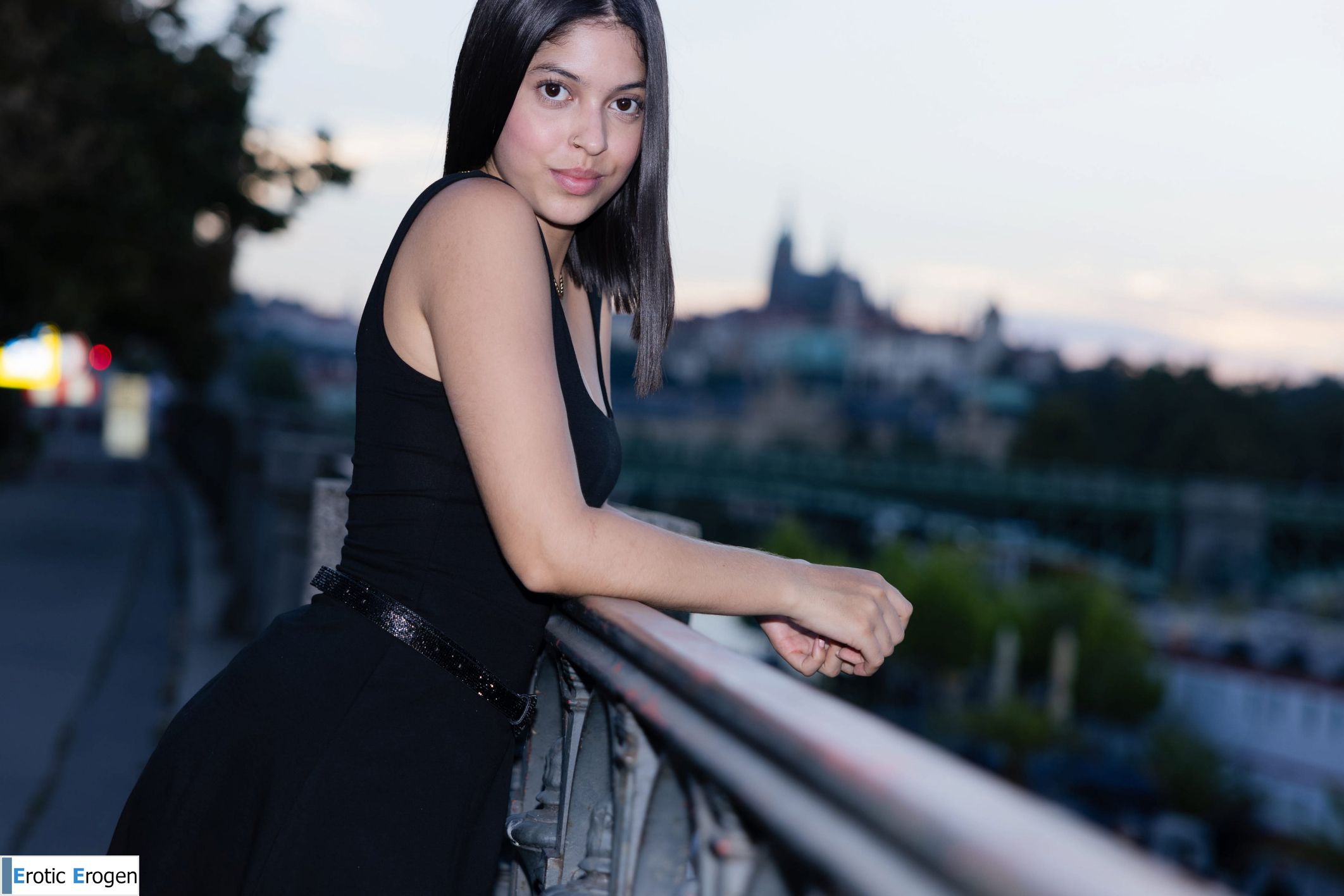 Gia Rosse in First Walk. Slide 14