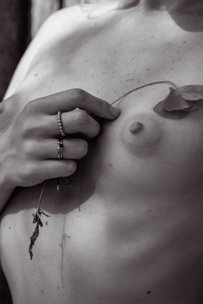 Bella Spark in Sun Shadows. Thumb 39