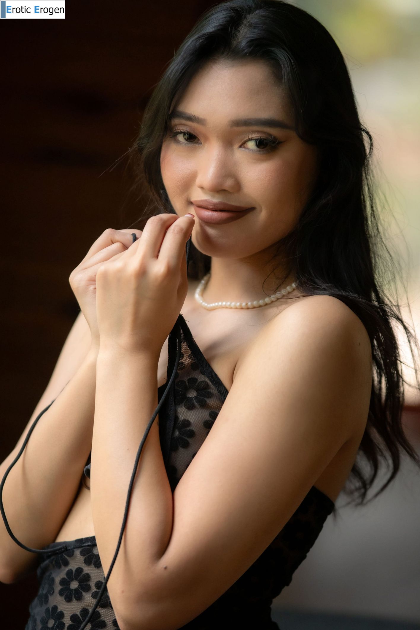 Minari in Exotic Beauty. Slide 6