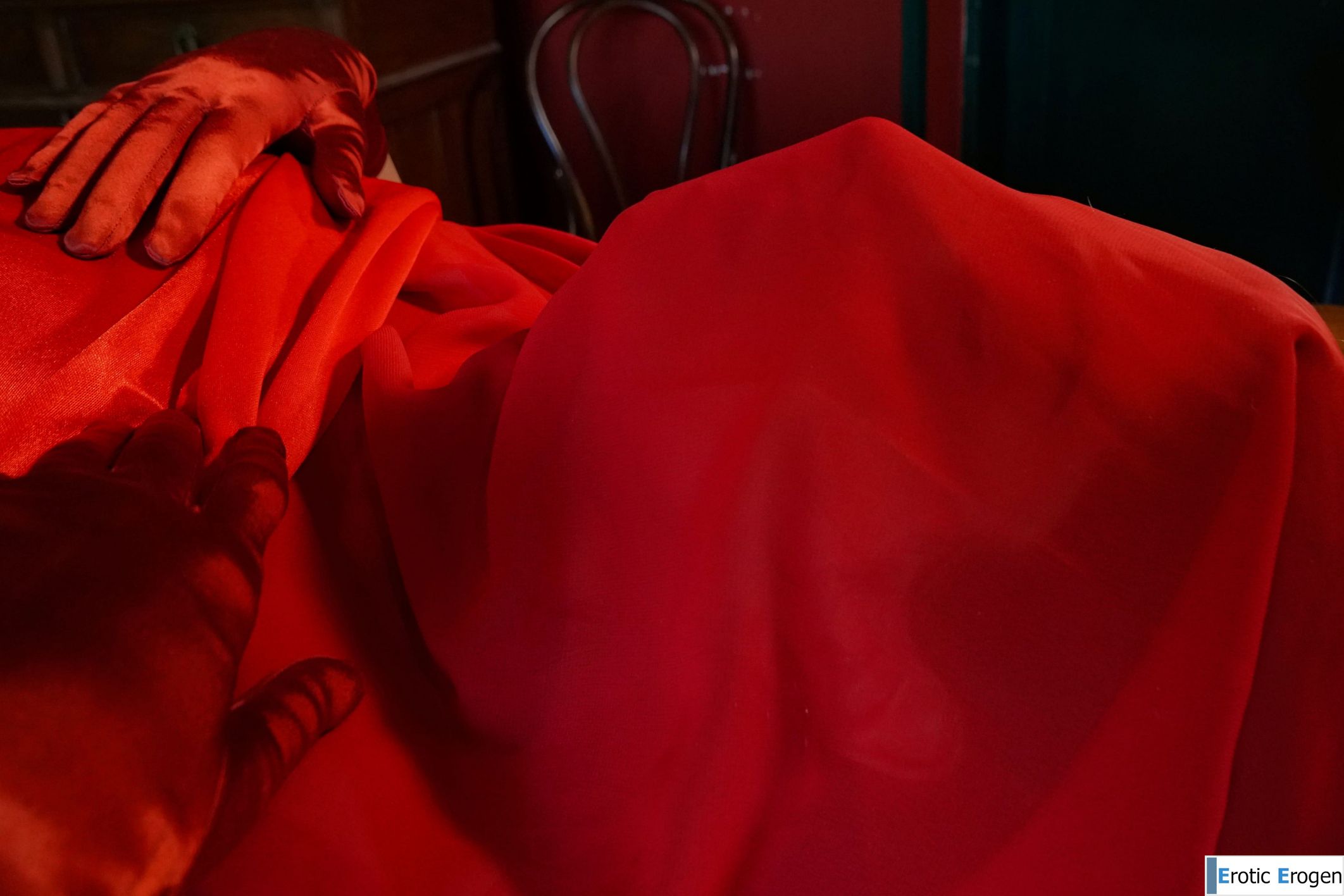 Arissa in Red 1. Slide 1