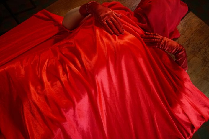 Arissa in Red 1. Thumb 2