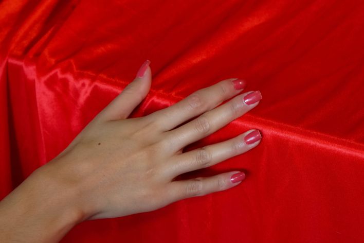 Arissa in Red 1. Thumb 5