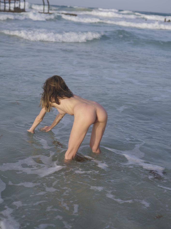 Proserpina in Atlantic Ocean. Thumb 25
