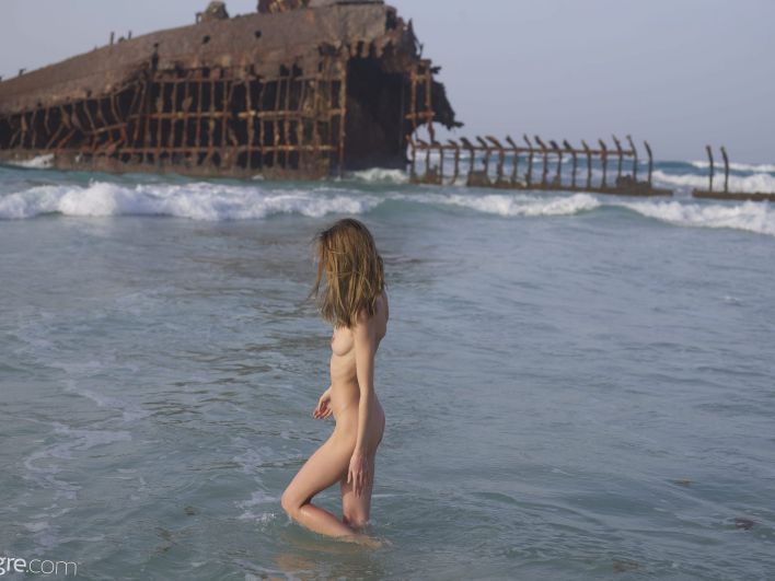 Proserpina in Atlantic Ocean. Thumb 29
