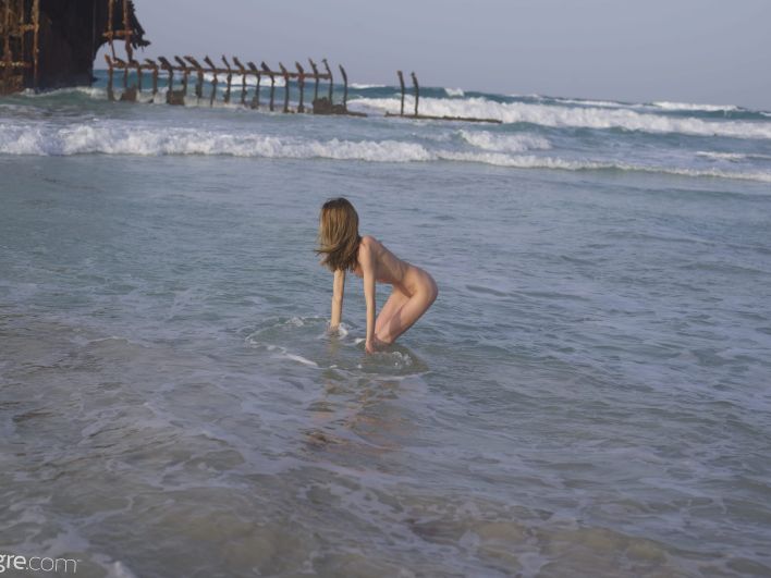 Proserpina in Atlantic Ocean. Thumb 34