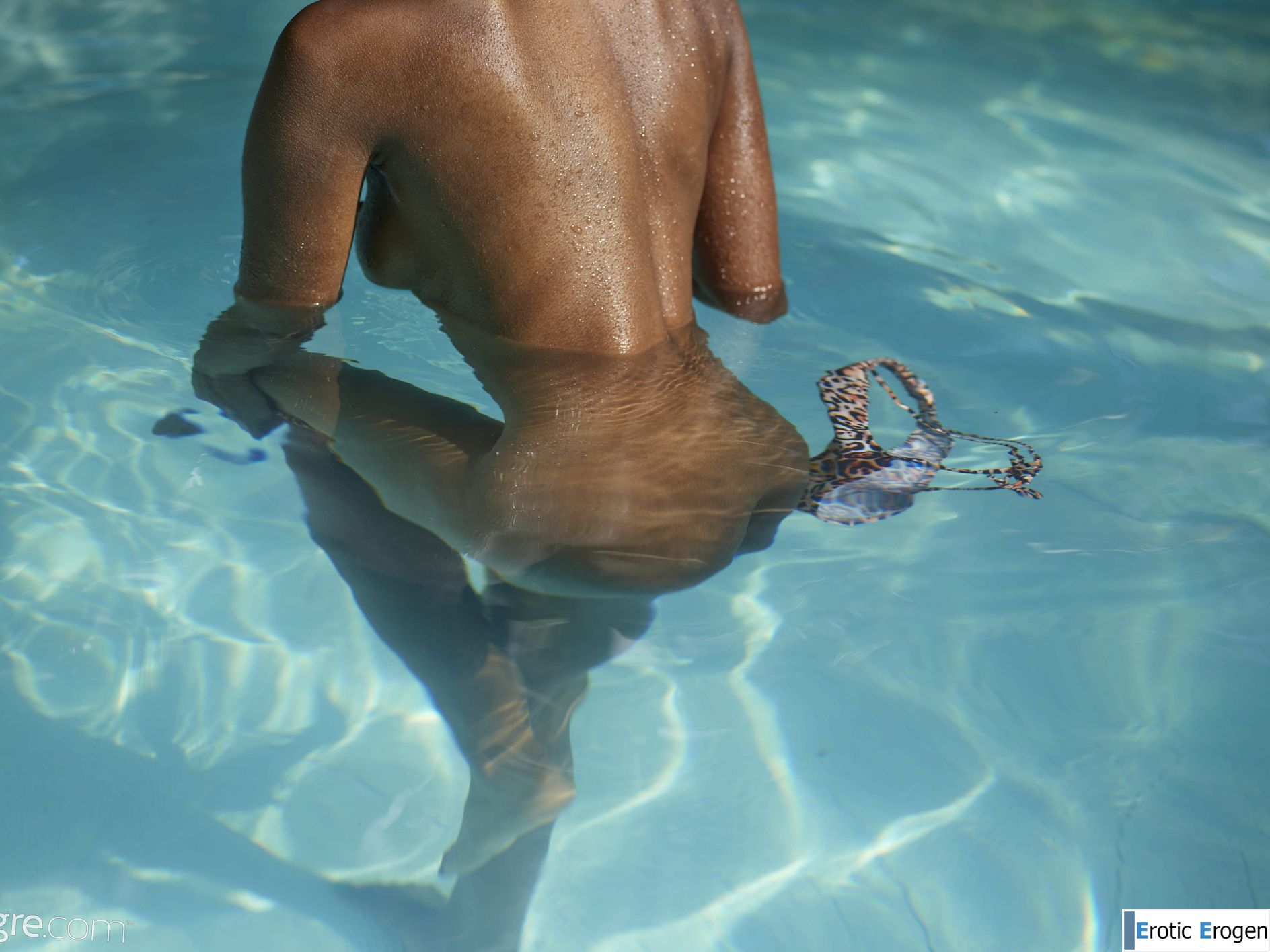 Katherina in Nude Resort Pool. Slide 22