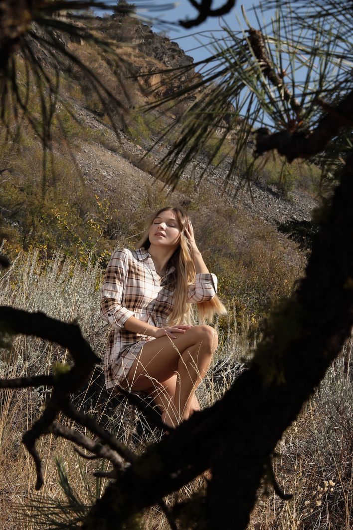 Stefani in Autumn's Last Chance. Thumb 6
