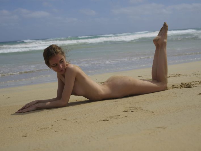 Proserpina in Beach Exhibitionist. Thumb 17