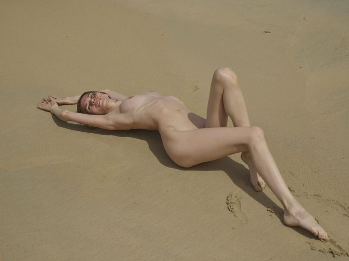 Proserpina in Beach Exhibitionist. Thumb 2