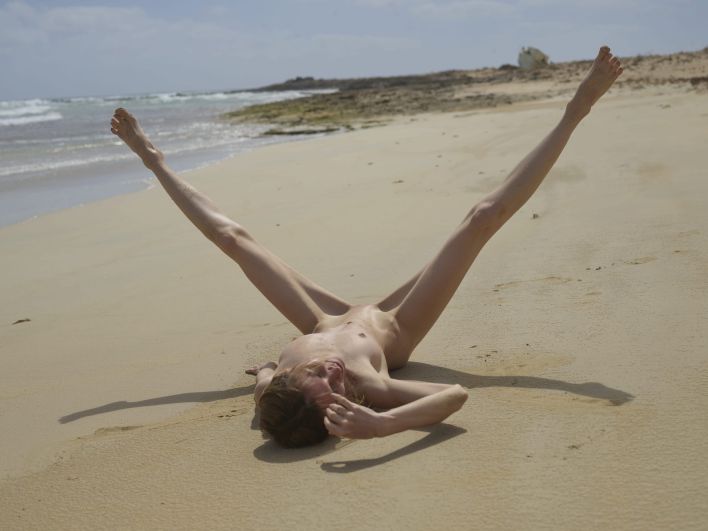 Proserpina in Beach Exhibitionist. Thumb 33
