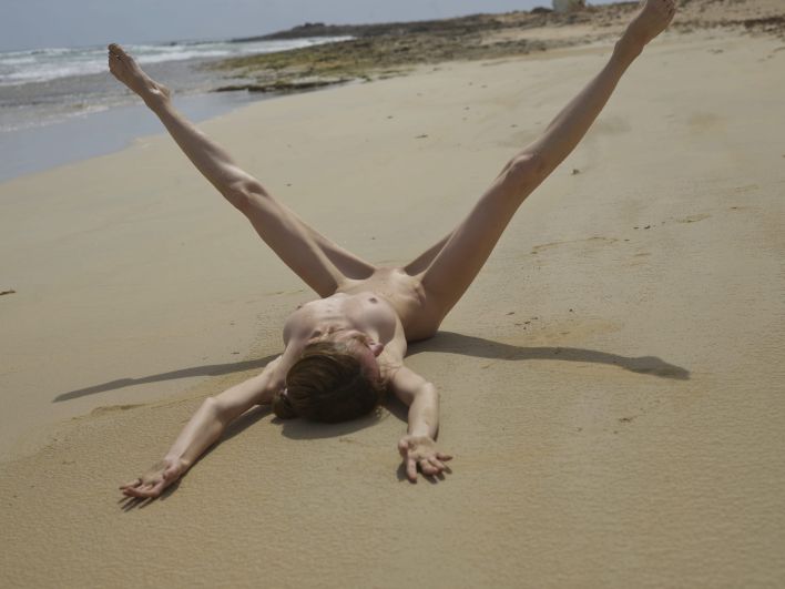 Proserpina in Beach Exhibitionist. Thumb 36