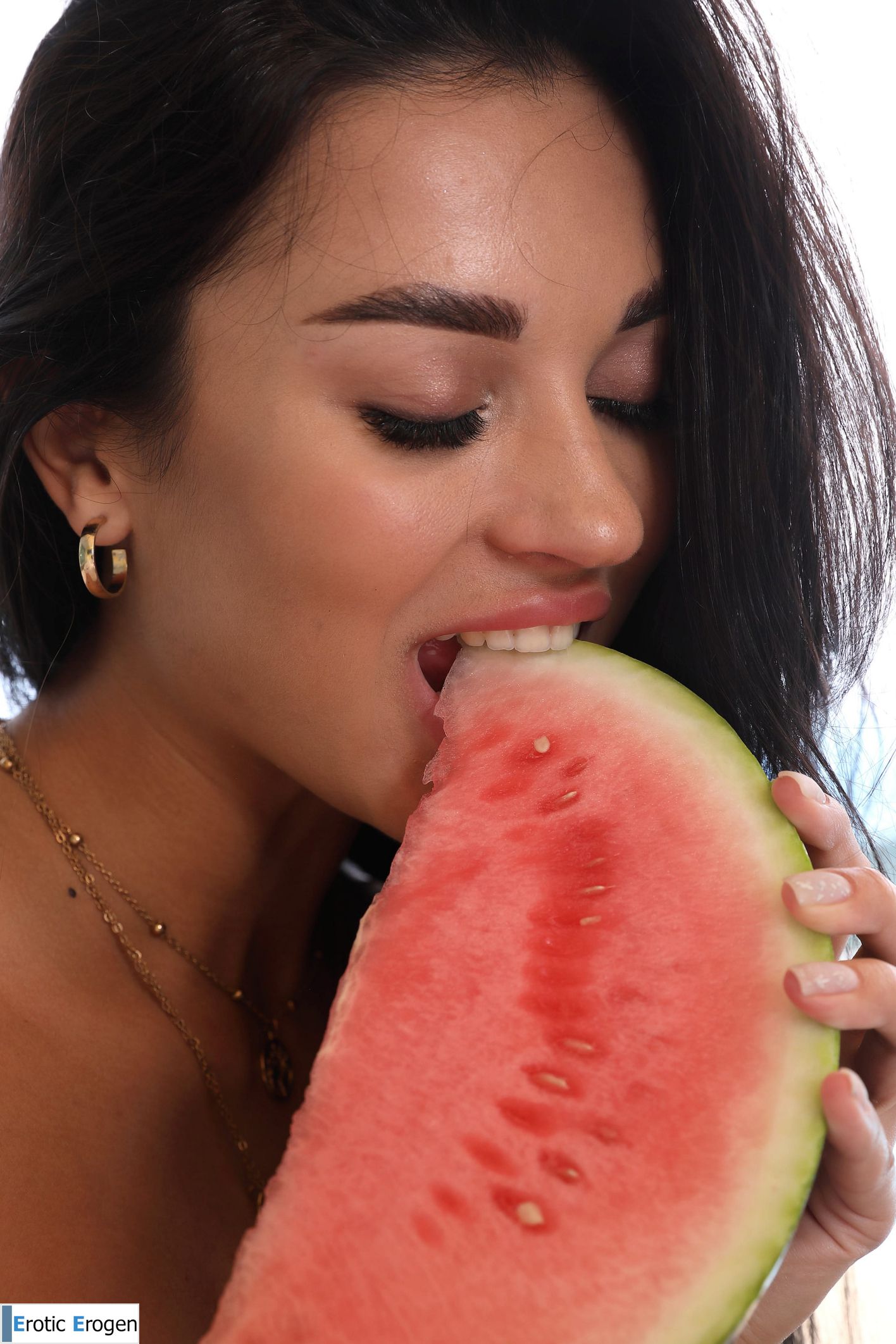 Aria in Just One Taste. Slide 5