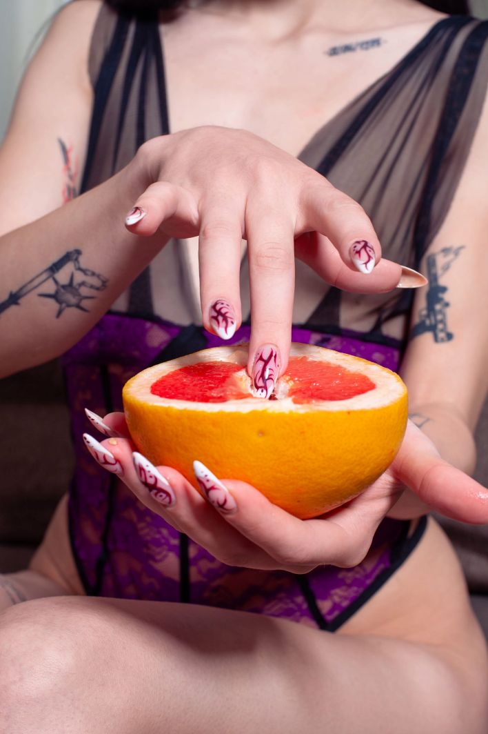 Matty in My Succulent Fruit 1. Thumb 4