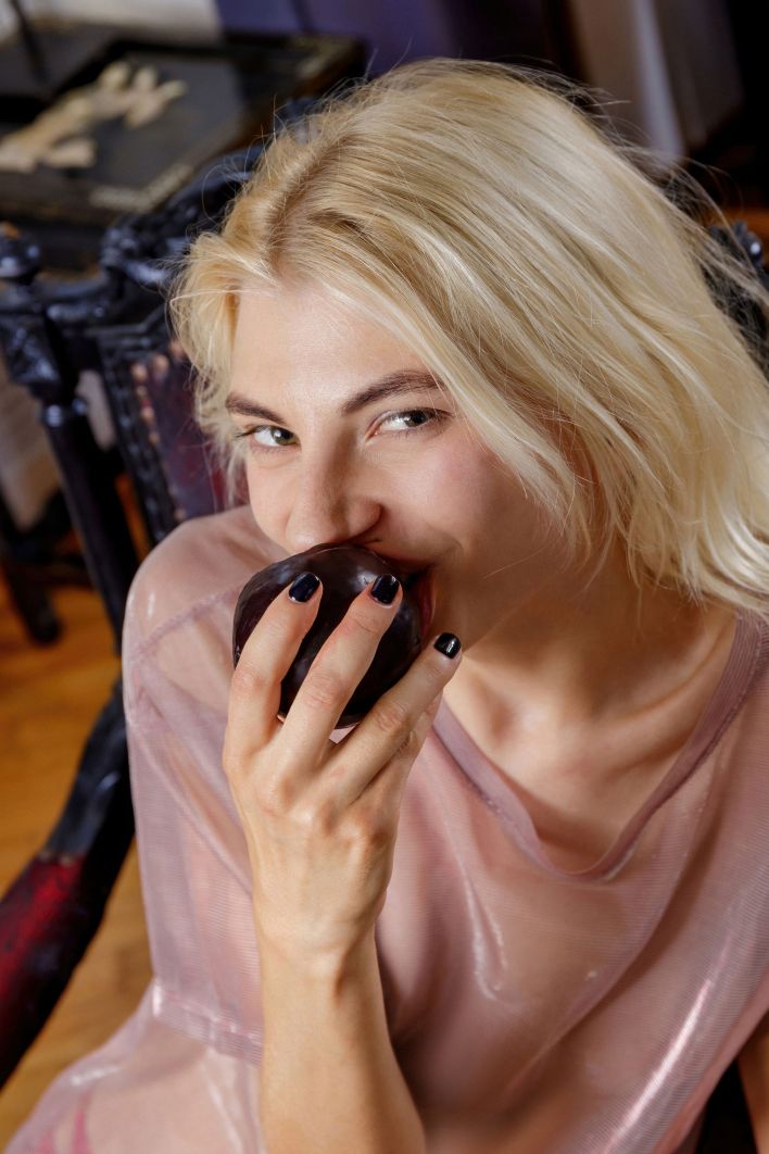 Paulina Pace in Playful Mood. Thumb 10