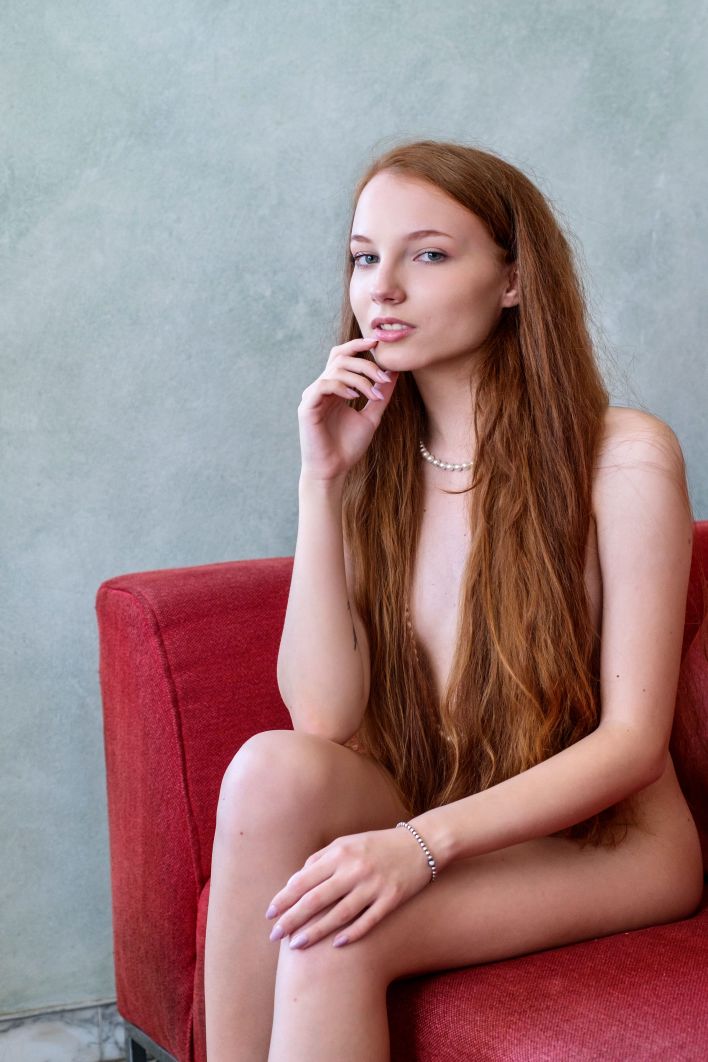 Lola Jolie in Glorious Mane. Thumb 18