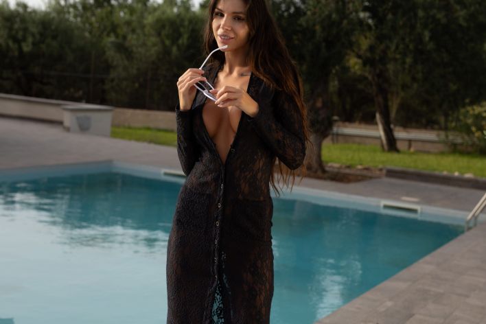 Melita in Baby Blue. Thumb 4