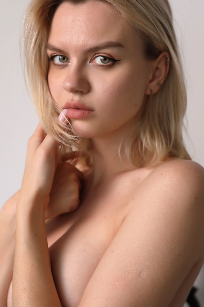 Lana Lane in Minimalism 2. Thumb 39