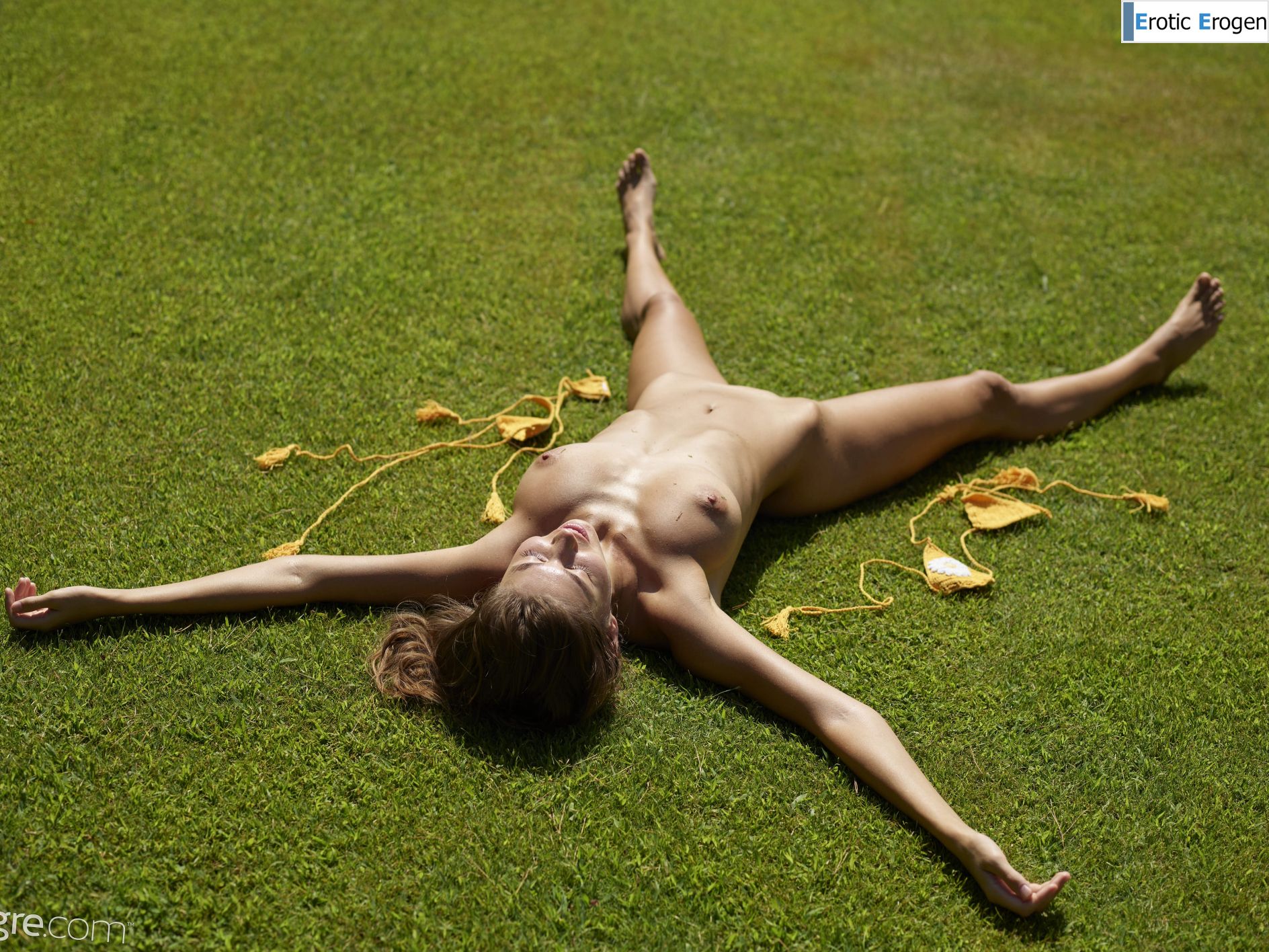 Anna L in Garden Exhibitionist. Slide 1
